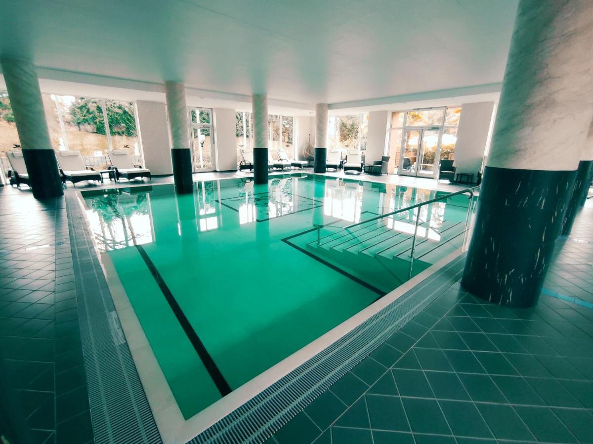 The Lakeside - Burghotel Zu Strausberg Eksteriør billede