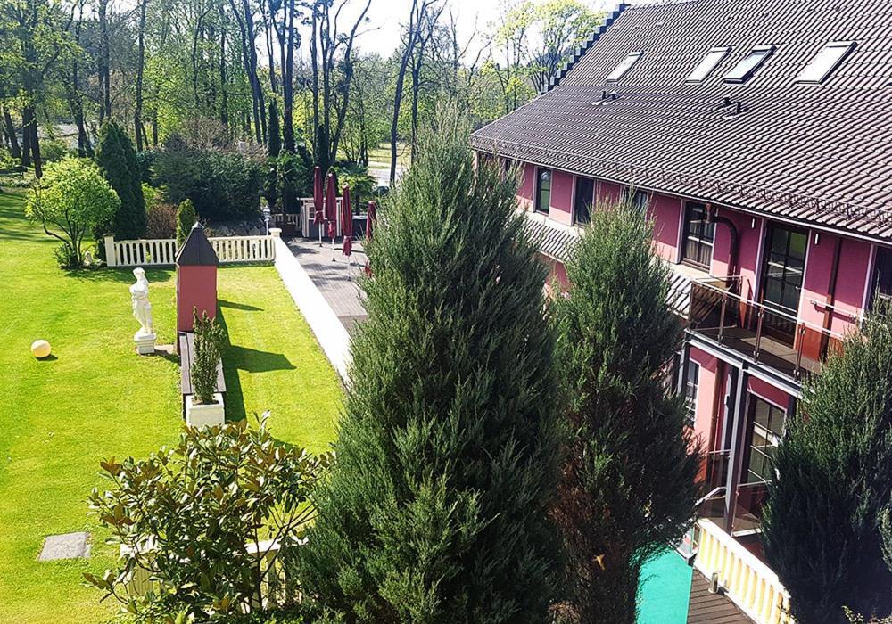 The Lakeside - Burghotel Zu Strausberg Eksteriør billede