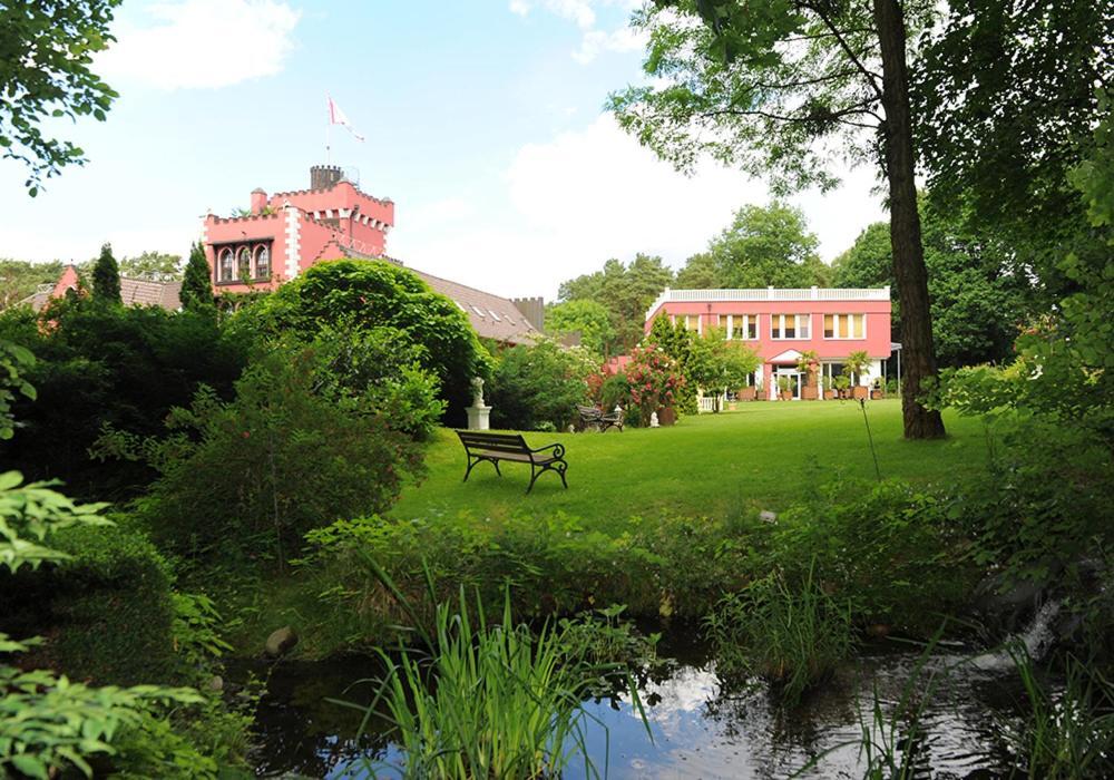 The Lakeside - Burghotel Zu Strausberg Eksteriør billede